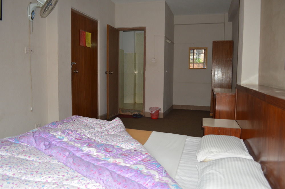 Stupa Guest House Kathmandu Buitenkant foto
